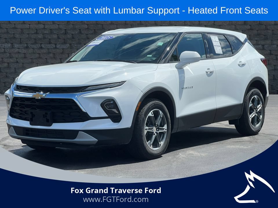 Used 2025 Chevrolet Blazer LT AWD/4WD image 1