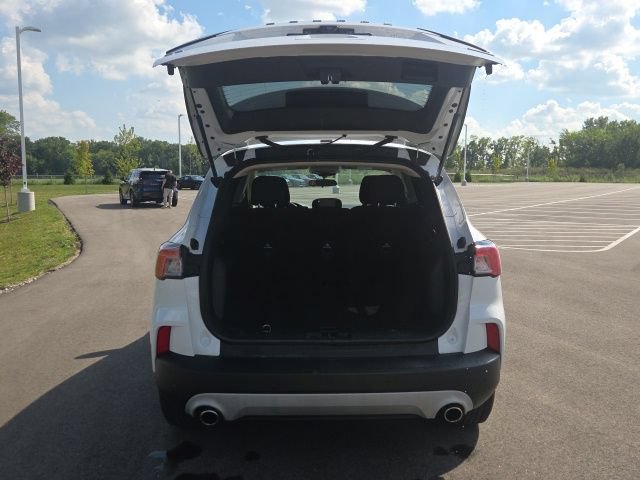 Certified 2020 Ford Escape SE AWD/4WD image 10