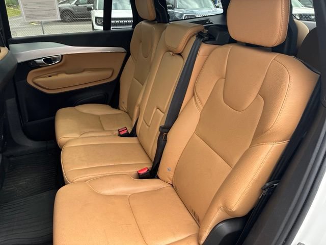 Used 2018 Volvo XC90 T5 Momentum w/ Convenience Package AWD/4WD image 16
