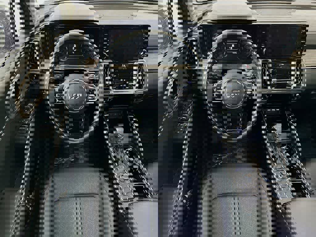 Used 2022 Kia Sorento S w/ Panoramic Sunroof Package image 13