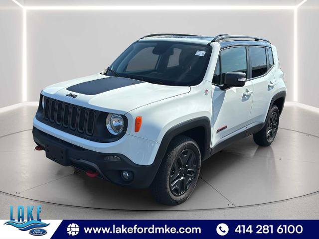 Used 2018 Jeep Renegade Trailhawk w/ Cold Weather Group II AWD/4WD image 3