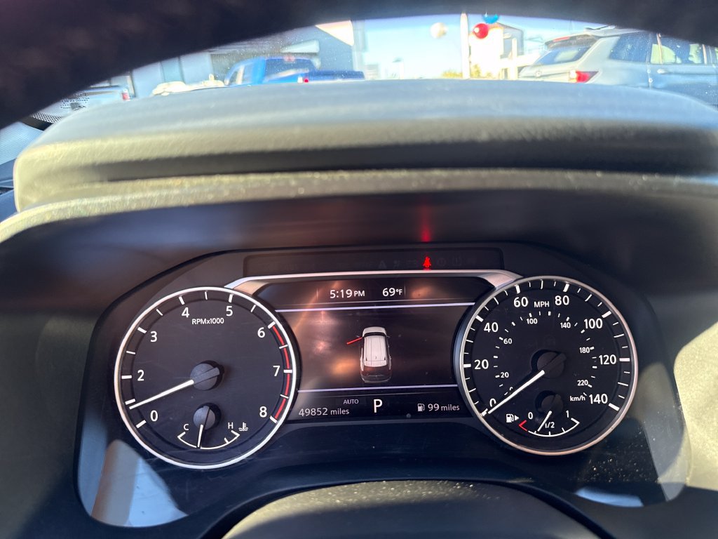 Used 2025 Nissan Rogue SV AWD/4WD image 15