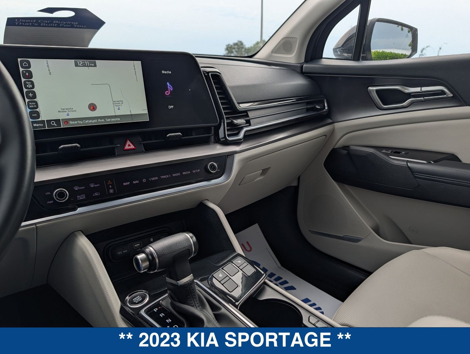 Used 2023 Kia Sportage EX FWD image 32
