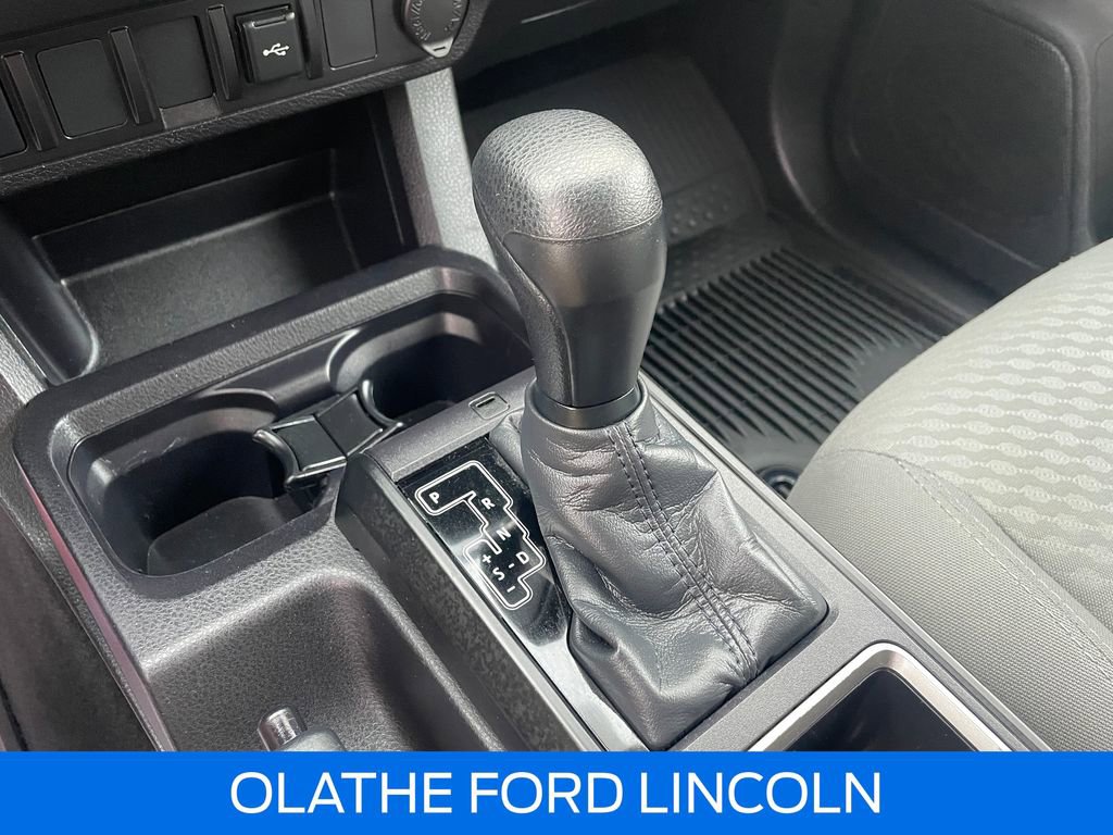 Used 2022 Toyota Tacoma SR image 11