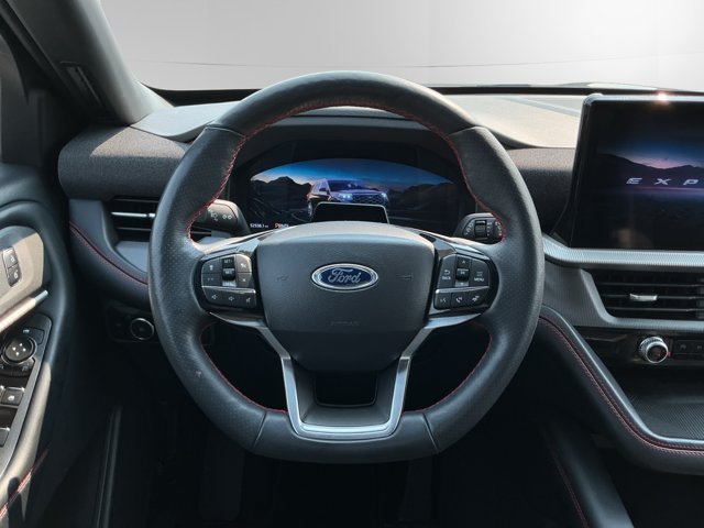 Certified 2025 Ford Explorer ST-Line AWD/4WD image 12