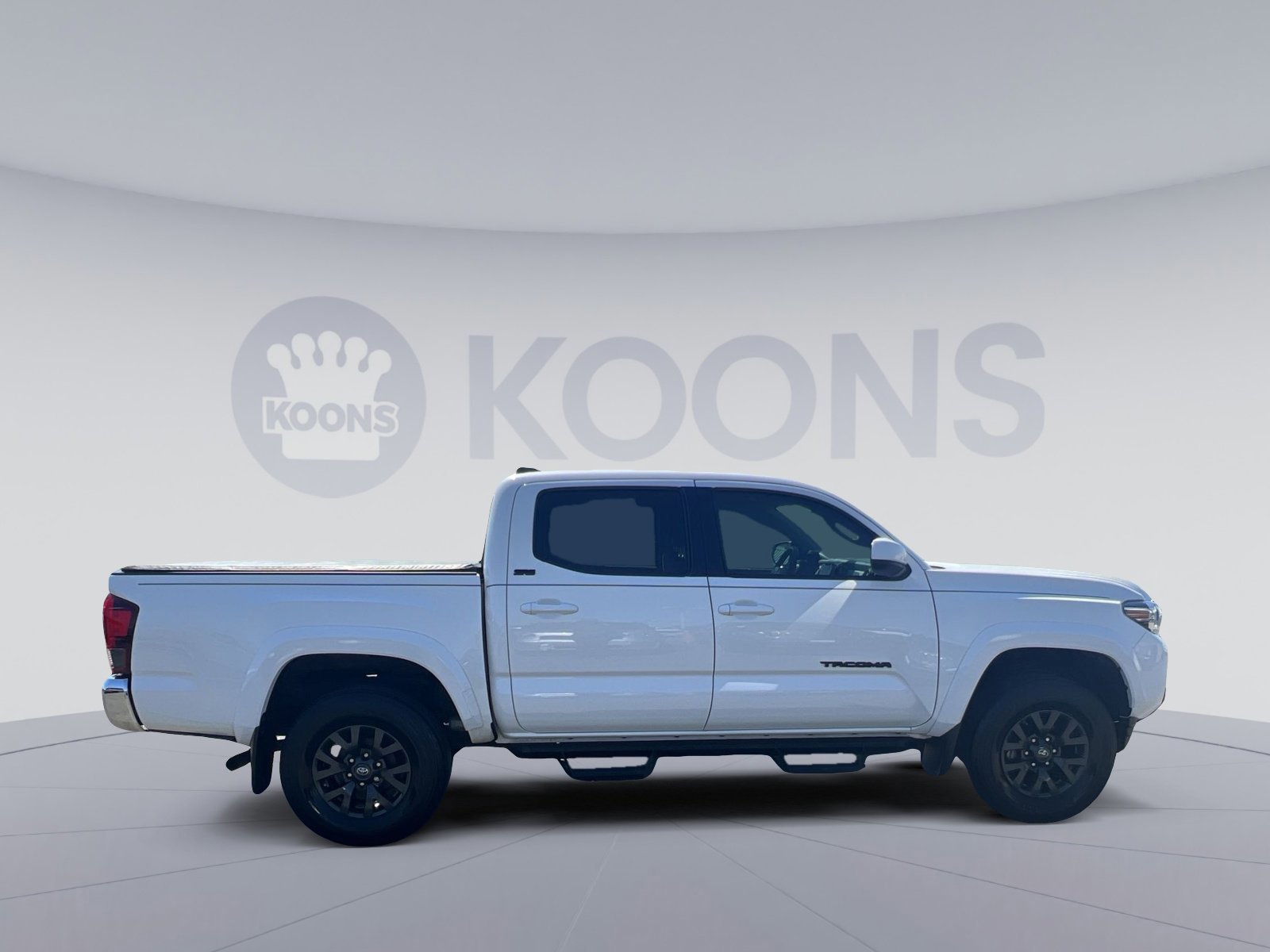 Used 2020 Toyota Tacoma SR5 image 6