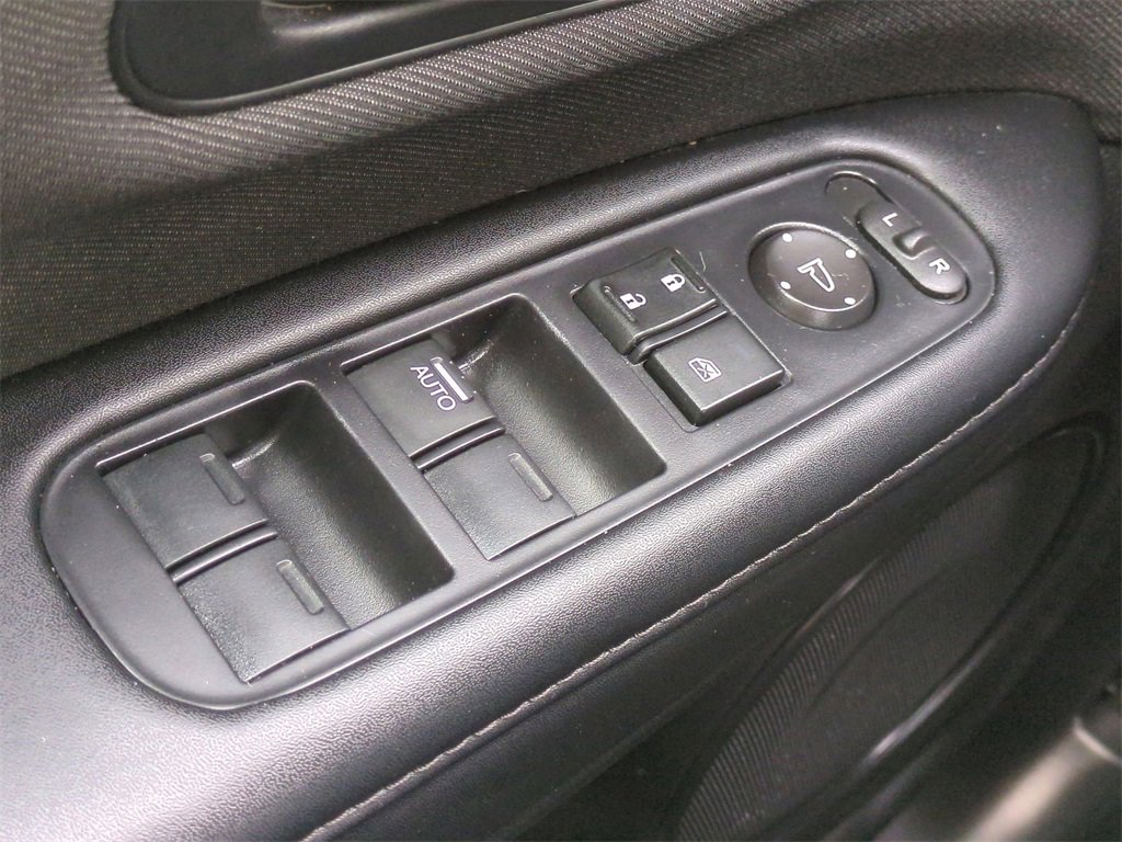 Used 2021 Honda HR-V Sport image 22