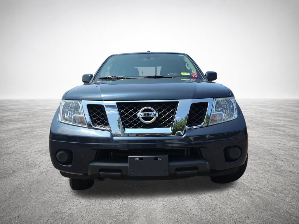 Used 2017 Nissan Frontier SV AWD/4WD image 3