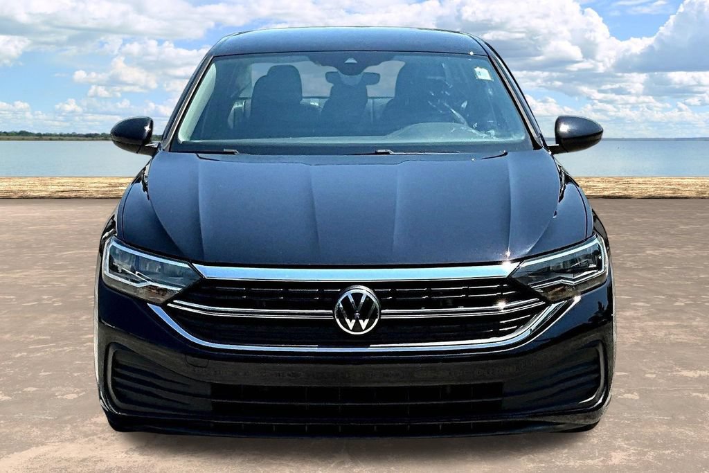 Used 2023 Volkswagen Jetta S FWD image 2