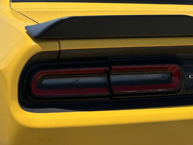 Used 2018 Dodge Challenger SXT w/ Blacktop Package RWD image 9