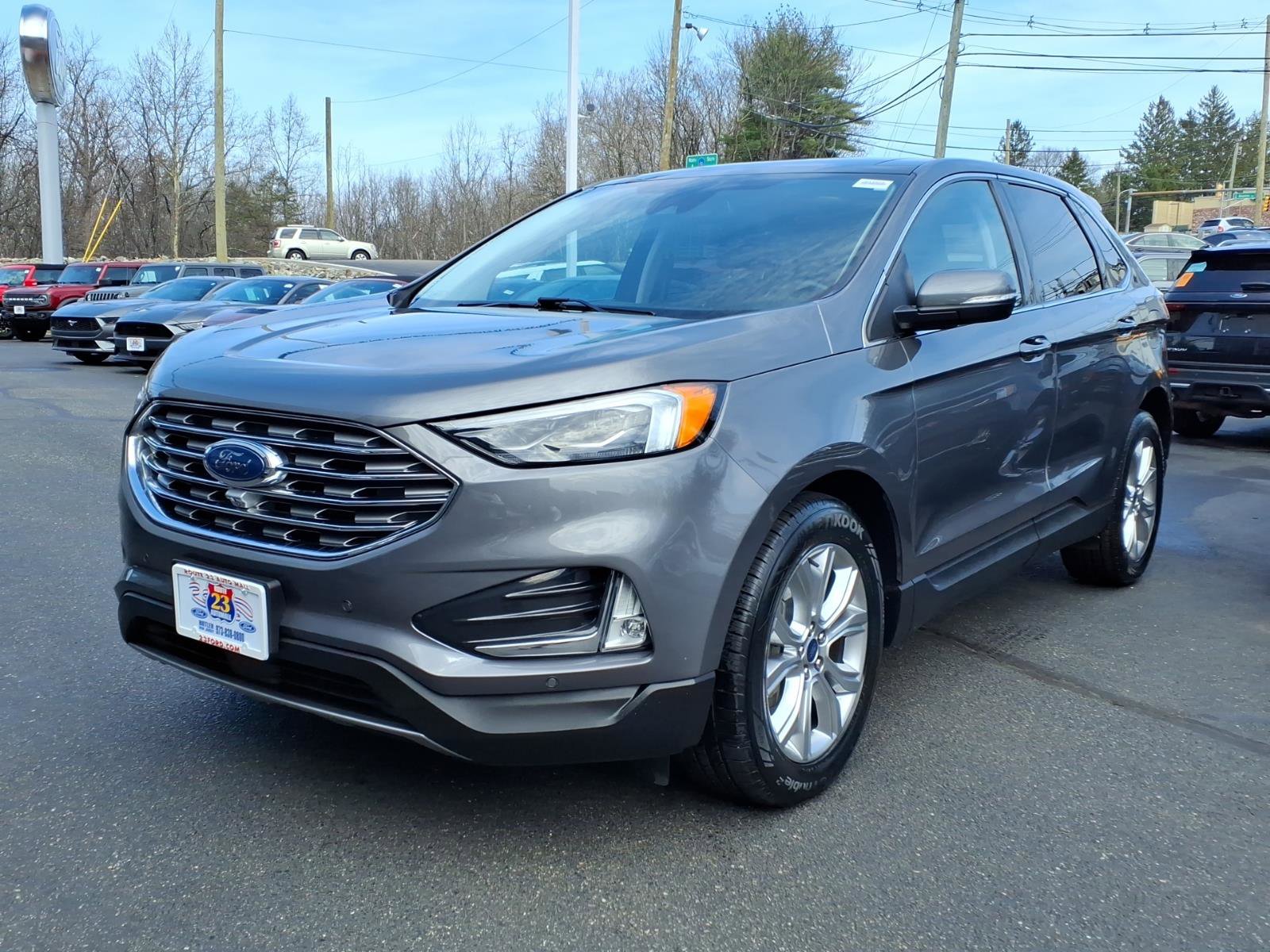 Certified 2022 Ford Edge Titanium w/ Equipment Group 301A AWD/4WD image 4