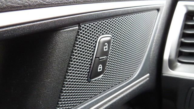 Certified 2022 Ford Edge ST-Line image 28