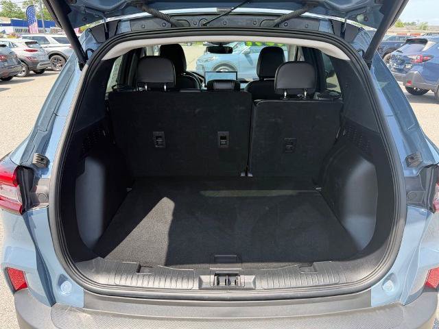 Certified 2025 Ford Escape Platinum AWD/4WD image 16