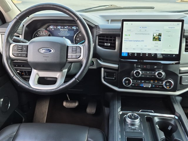 Certified 2024 Ford Expedition Max XLT RWD image 31