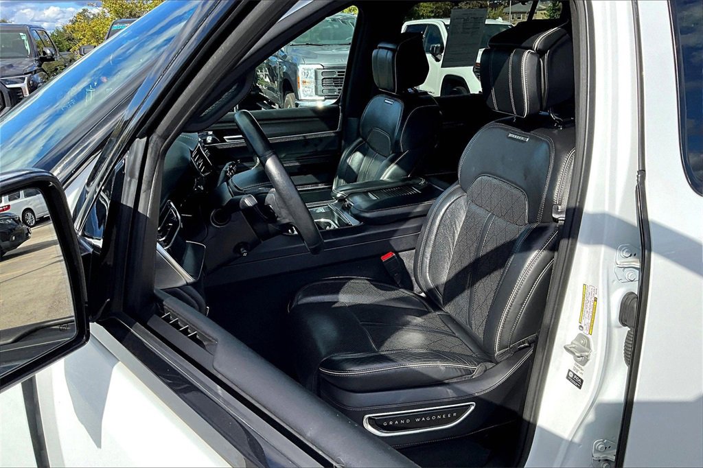 Used 2024 Jeep Grand Wagoneer L Series II w/ Quick Order Packagew 28T image 24