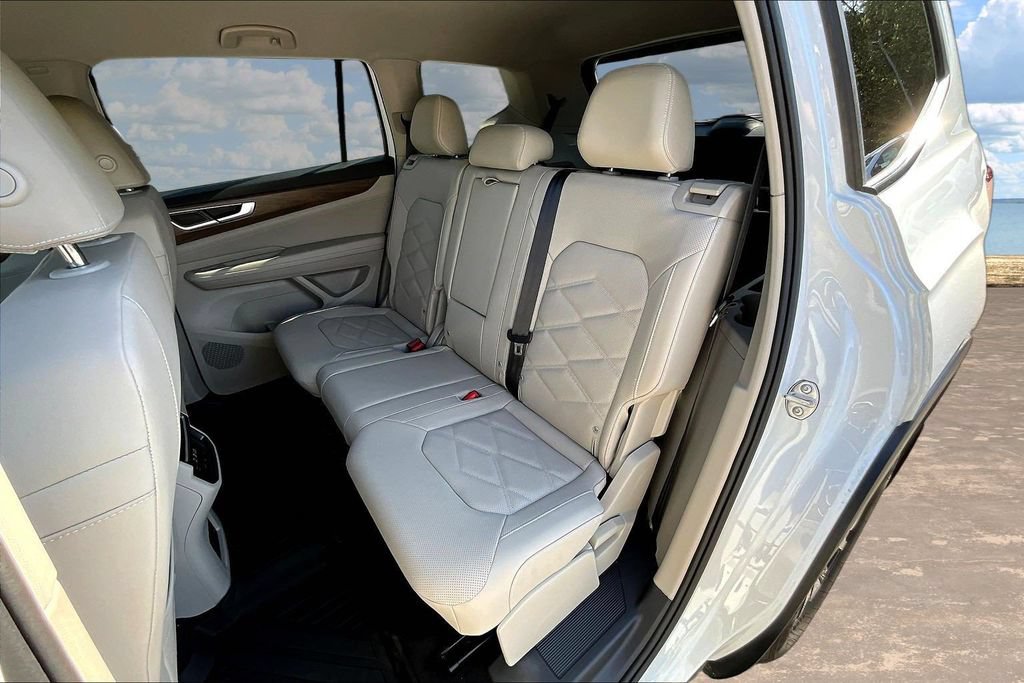 Used 2026 Volkswagen Atlas SE AWD/4WD image 24