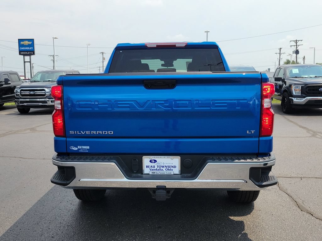 Used 2023 Chevrolet Silverado 1500 LT AWD/4WD image 5
