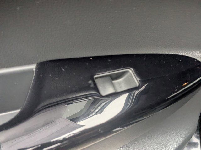 Used 2024 Mitsubishi Eclipse Cross LE image 28