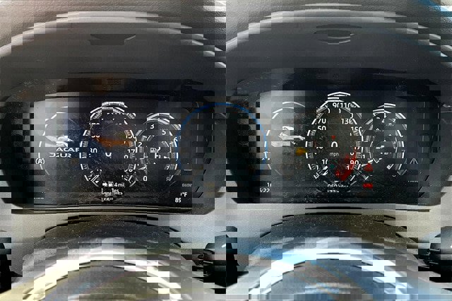 Used 2018 Jaguar XE S image 19