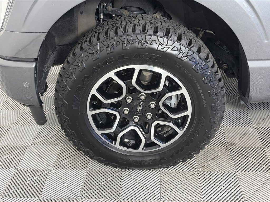 Certified 2021 Ford F150 Lariat w/ Equipment Group 502A High image 8