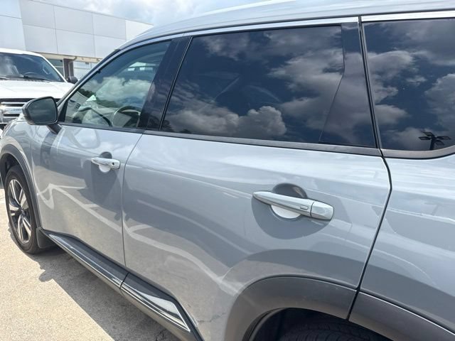 Used 2023 Nissan Rogue SL w/ SL Premium Package FWD image 22