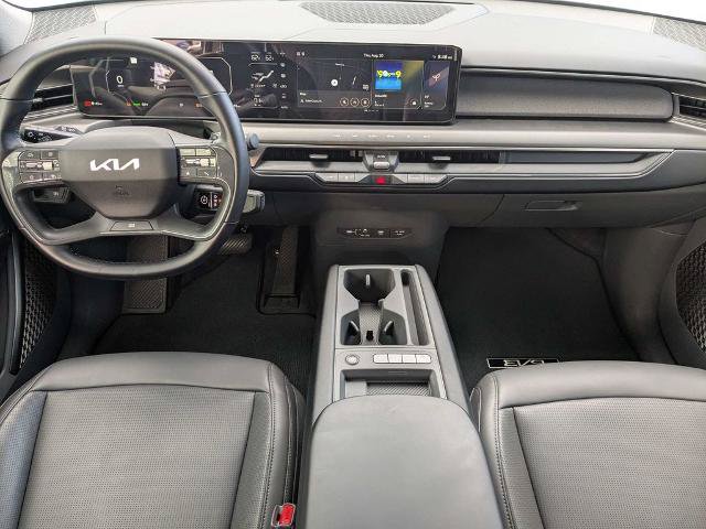 Used 2026 Kia EV9 Light RWD image 16