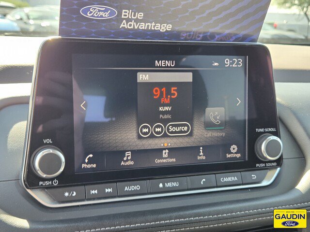 Used 2023 Nissan Rogue SV FWD image 21