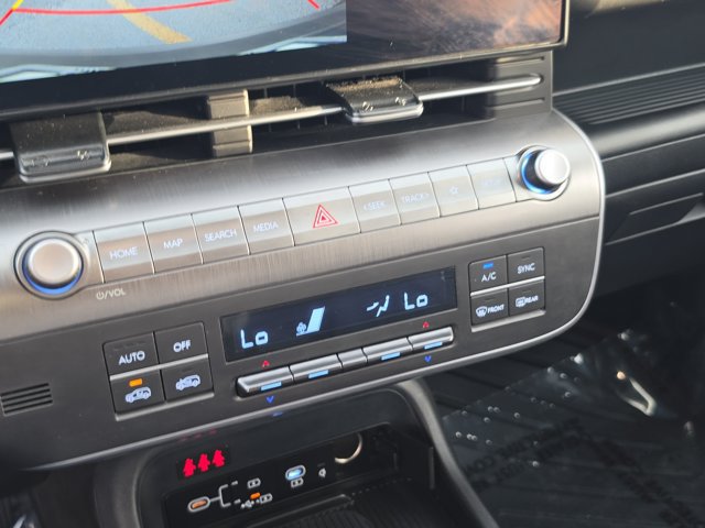 Used 2026 Hyundai Kona SEL Sport FWD image 19