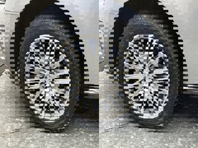 Certified 2023 Ford Expedition Limited image 39