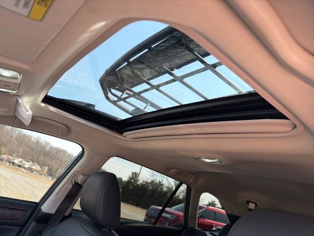 Used 2019 Subaru Outback 2.5i Limited w/ Popular Package #2 image 16