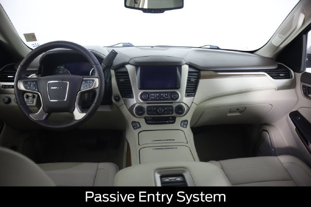 Used 2020 GMC Yukon Denali w/ Denali Ultimate Package AWD/4WD image 34