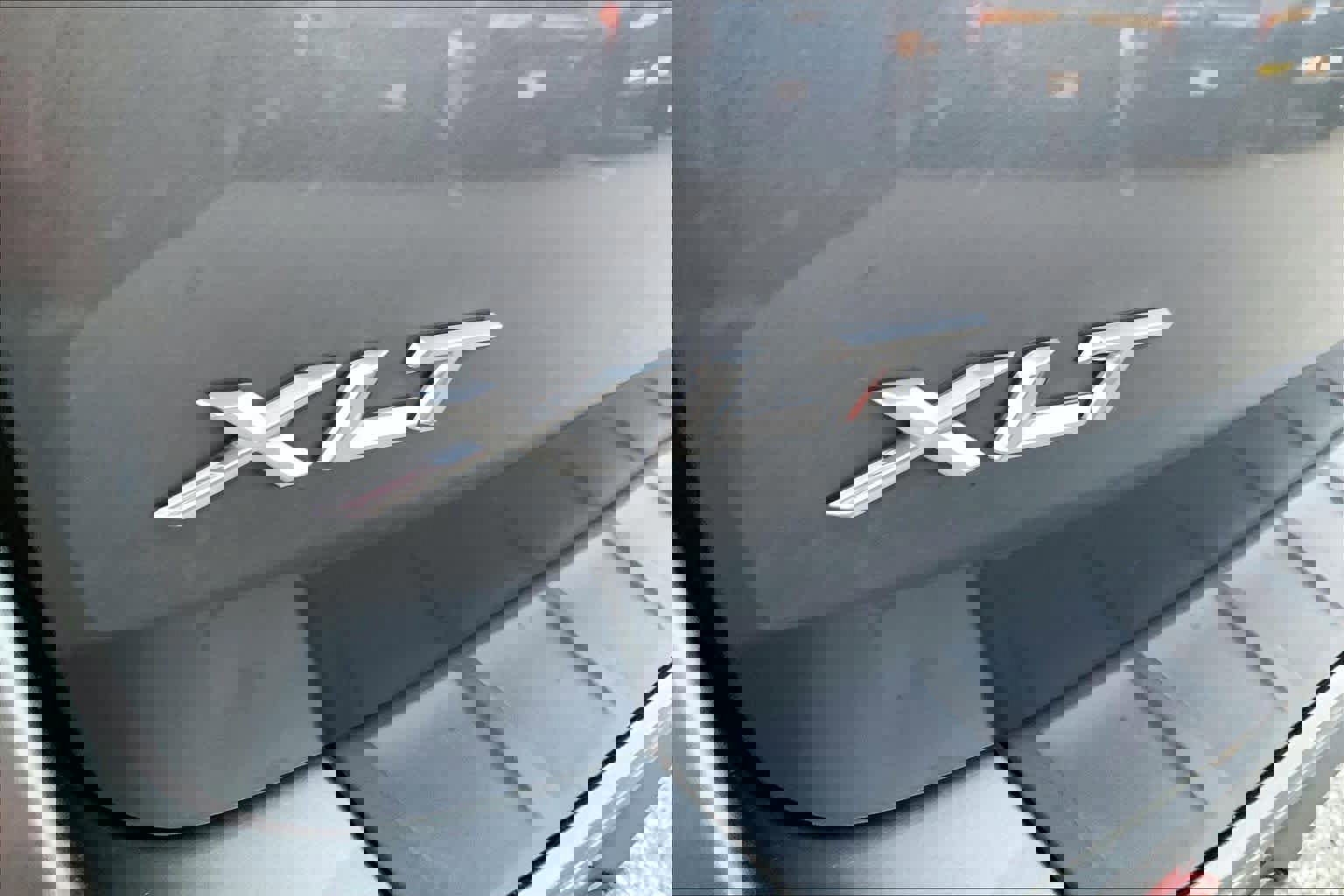 Certified 2023 Ford Explorer XLT w/ Equipment Group 202A image 31