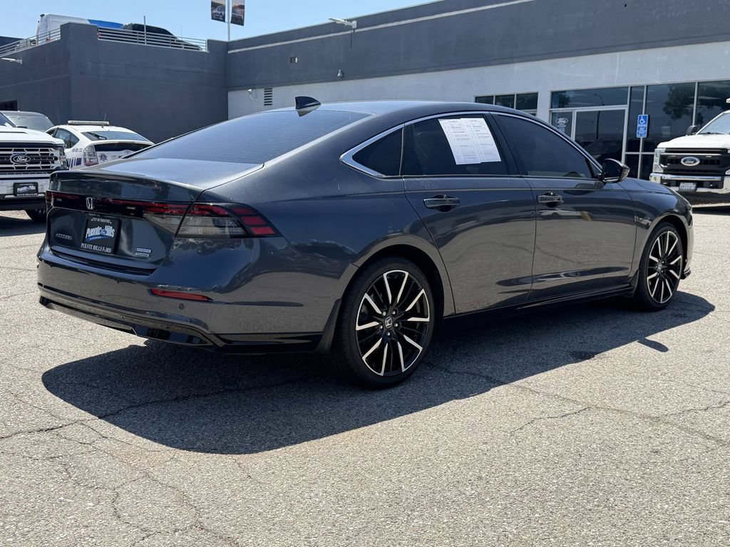 Used 2025 Honda Accord Touring image 6