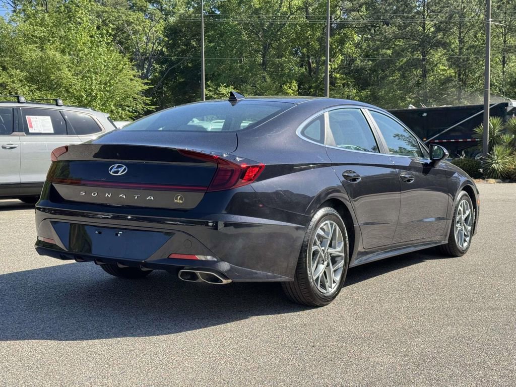 Used 2023 Hyundai Sonata SEL FWD image 4