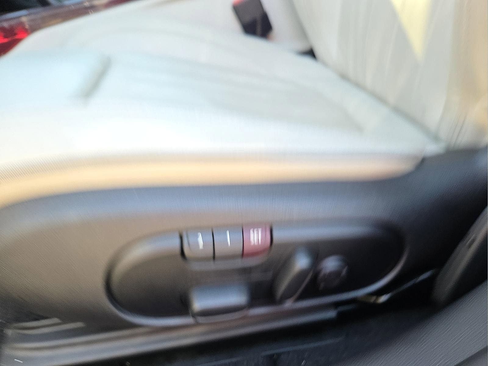 Used 2018 MINI Cooper Clubman S image 16