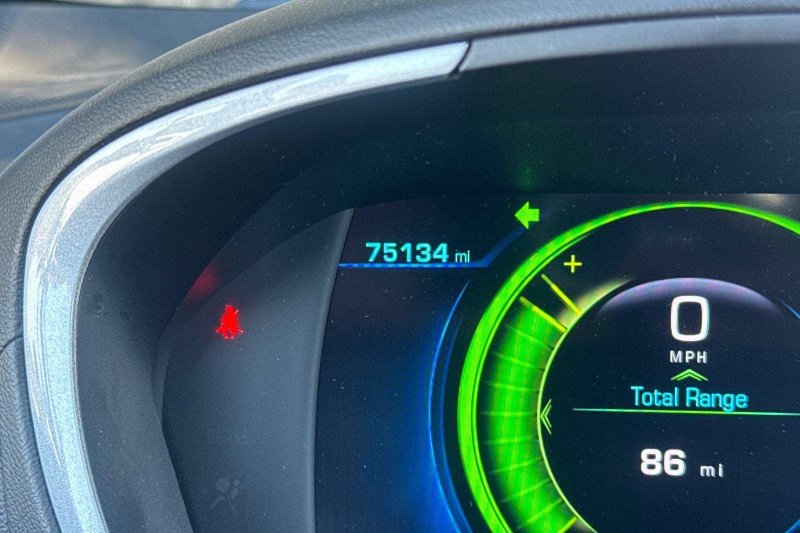 Used 2017 Chevrolet Volt LT w/ Comfort Package image 22