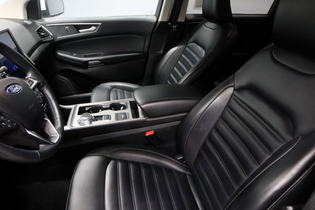 Certified 2024 Ford Edge SEL image 24