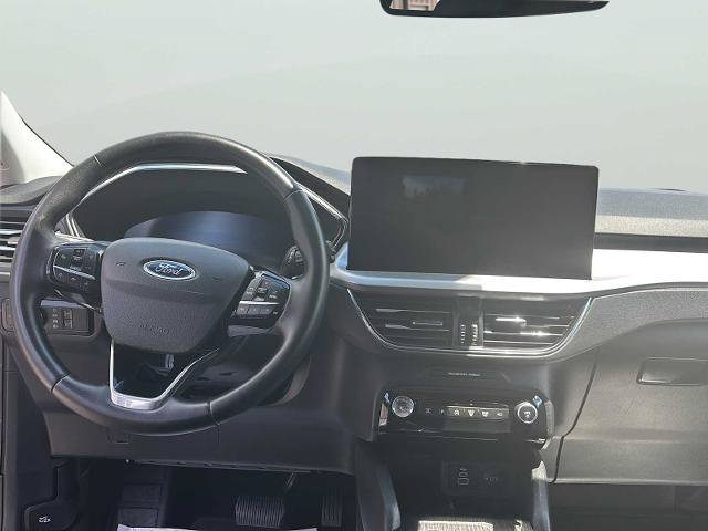 Certified 2024 Ford Escape Platinum AWD/4WD image 26