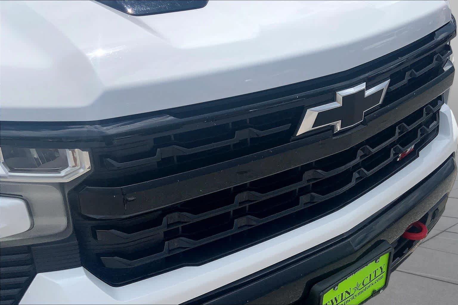 Used 2023 Chevrolet Silverado 1500 LT Trail Boss w/ Convenience Package II AWD/4WD image 30