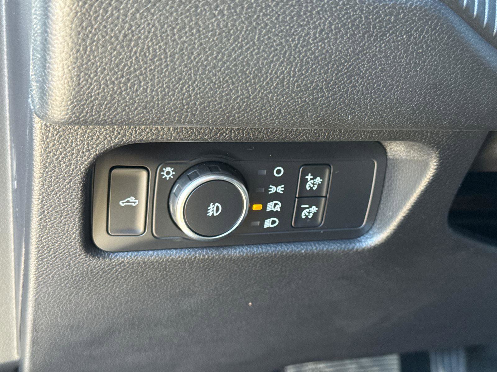 Certified 2024 Ford Ranger XLT w/ Technology Package image 28