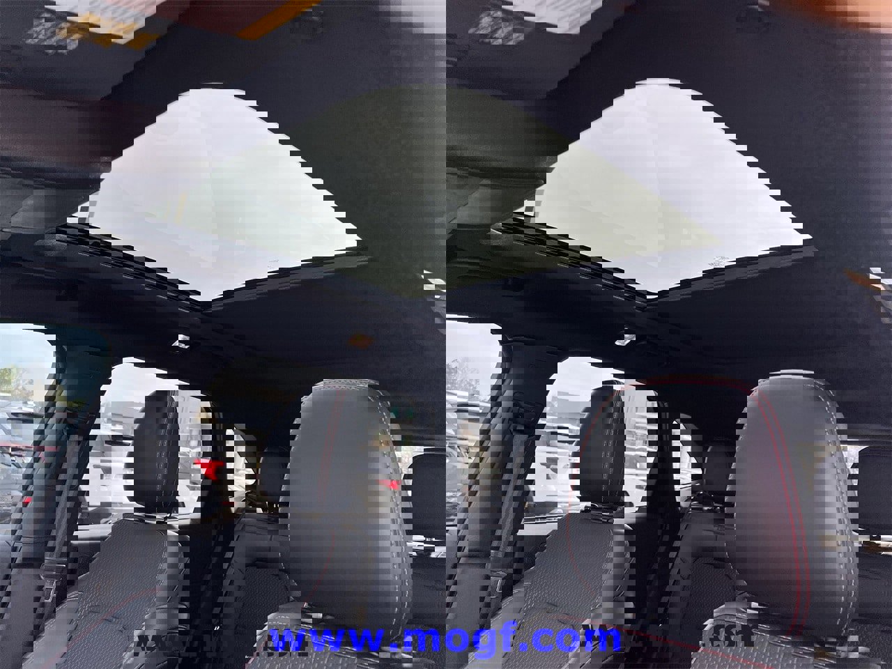 Certified 2024 Ford Escape ST-Line Select w/ Tech Pack #2 image 19