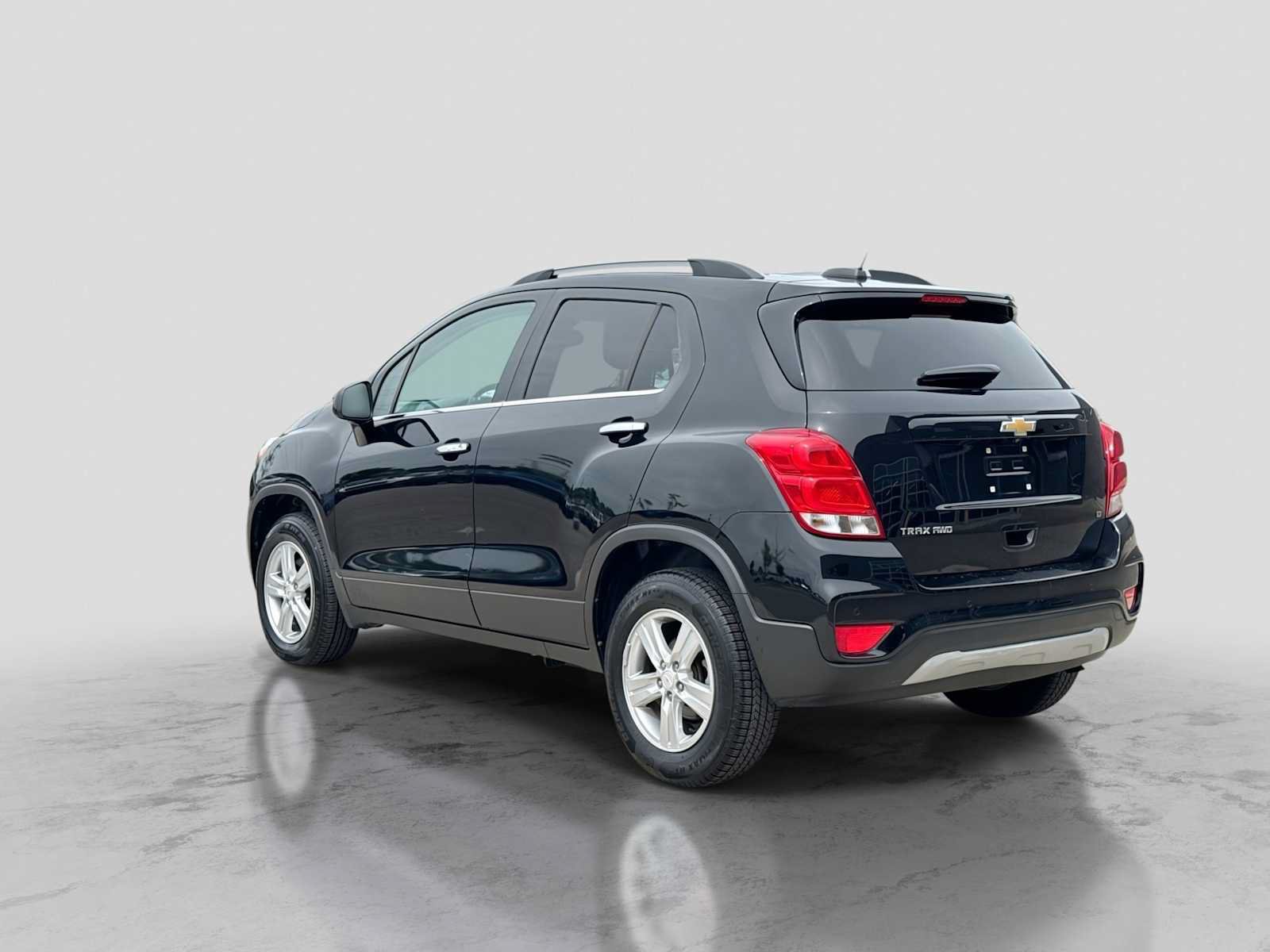Used 2020 Chevrolet Trax LT w/ Driver Confidence Package AWD/4WD image 4