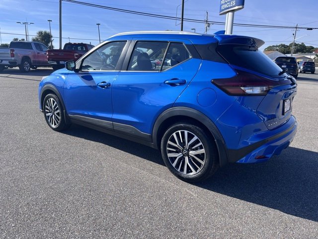 Used 2022 Nissan Kicks SV image 6