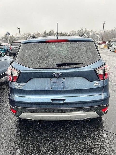 Certified 2018 Ford Escape SE w/ SE Sync 3 Package image 2