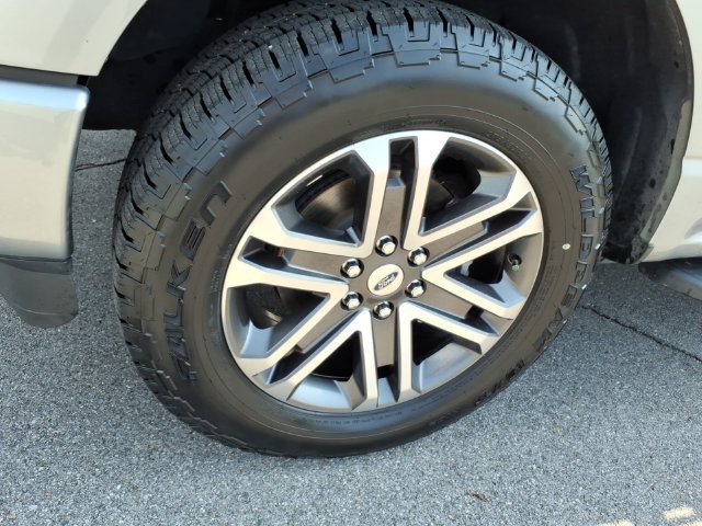 Certified 2021 Ford F150 XL w/ STX Appearance Package AWD/4WD image 6