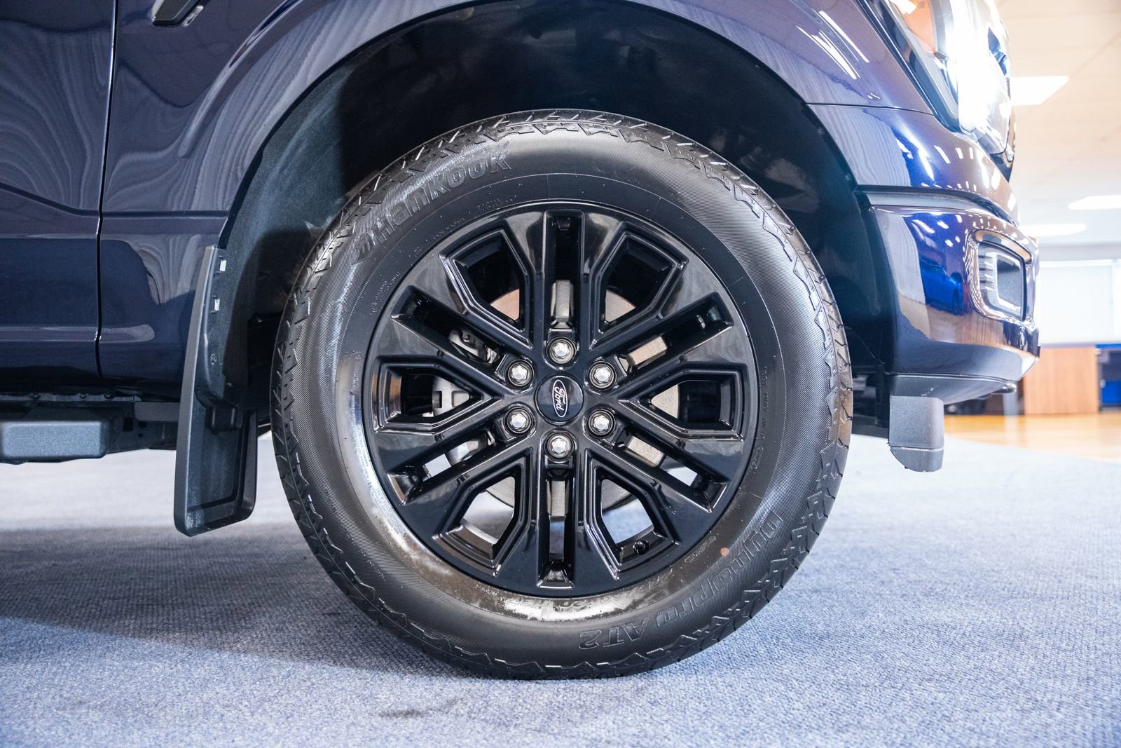 Certified 2025 Ford F150 Lariat AWD/4WD image 21