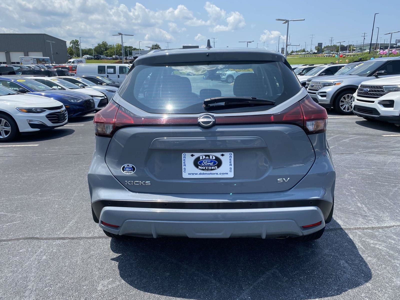 Used 2024 Nissan Kicks SV FWD image 6