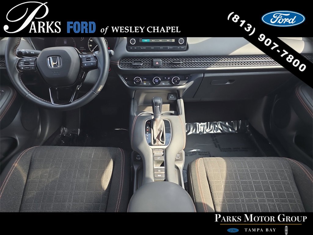 Used 2023 Honda HR-V Sport image 11