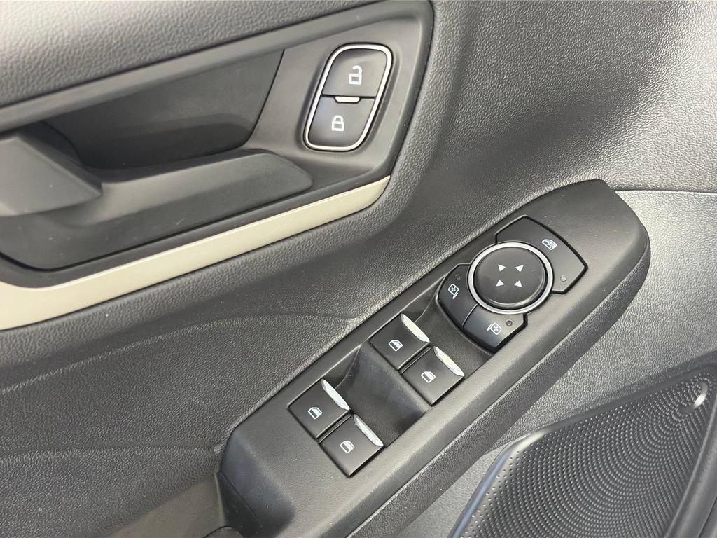 Certified 2022 Ford Escape SE w/ SE Sport Appearance Package AWD/4WD image 25