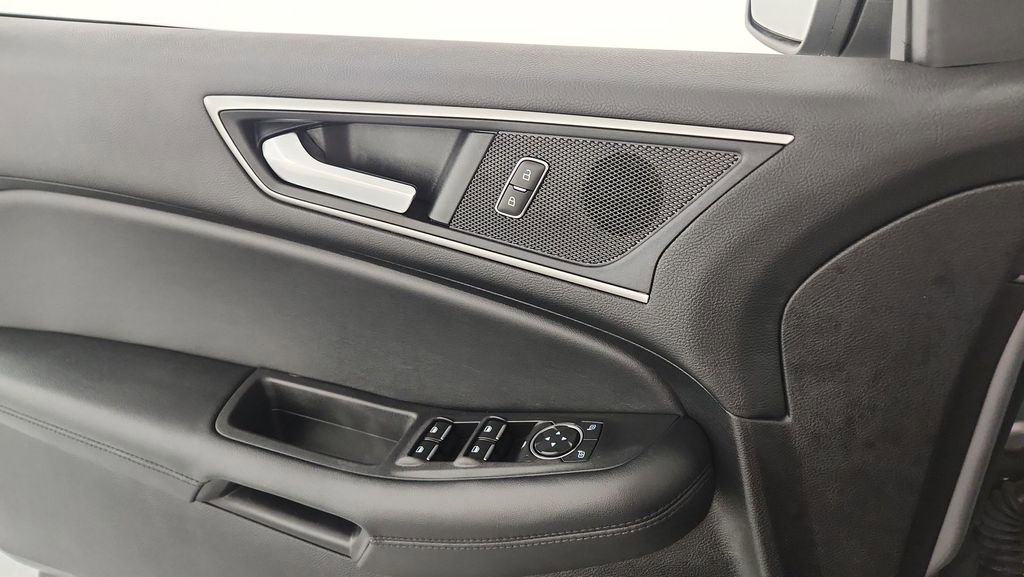 Certified 2022 Ford Edge SEL w/ Convenience Package image 14